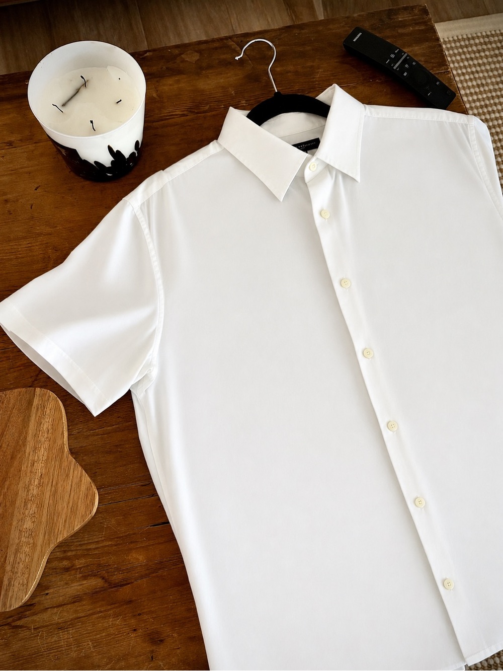 Banana Republic White Short-Sleeve Button-Down Shirt